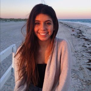 Meet your Posher, Anna